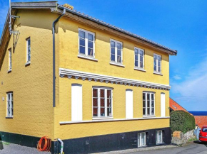 Budget Apartment in Bornholm with Parking, Gudhjem